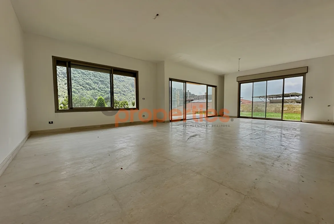Apartment for sale in Biyyadah, Lebanon - 4 bed, 5 bath