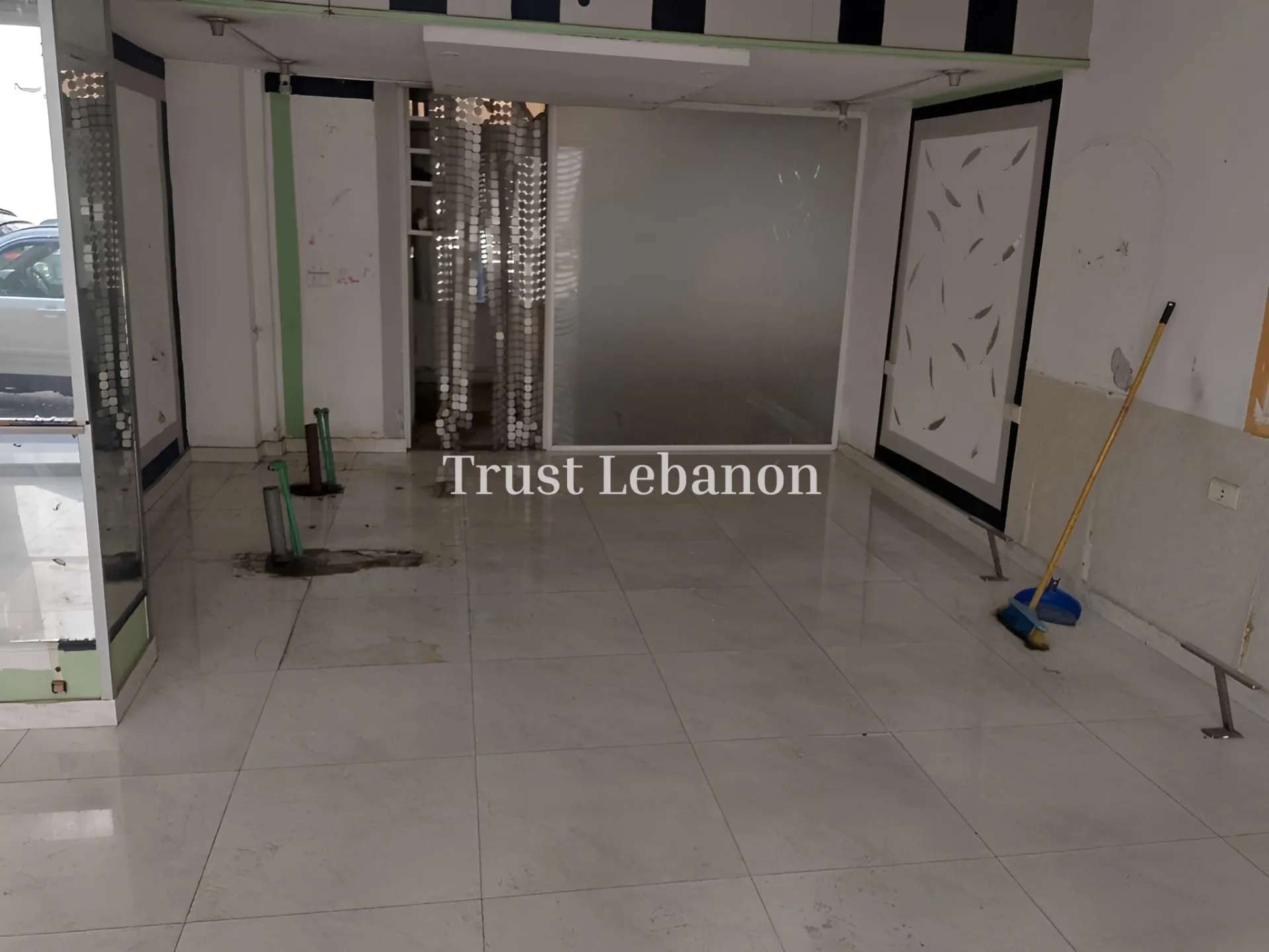 Shop for rent in Achrafieh, Beirut, Lebanon