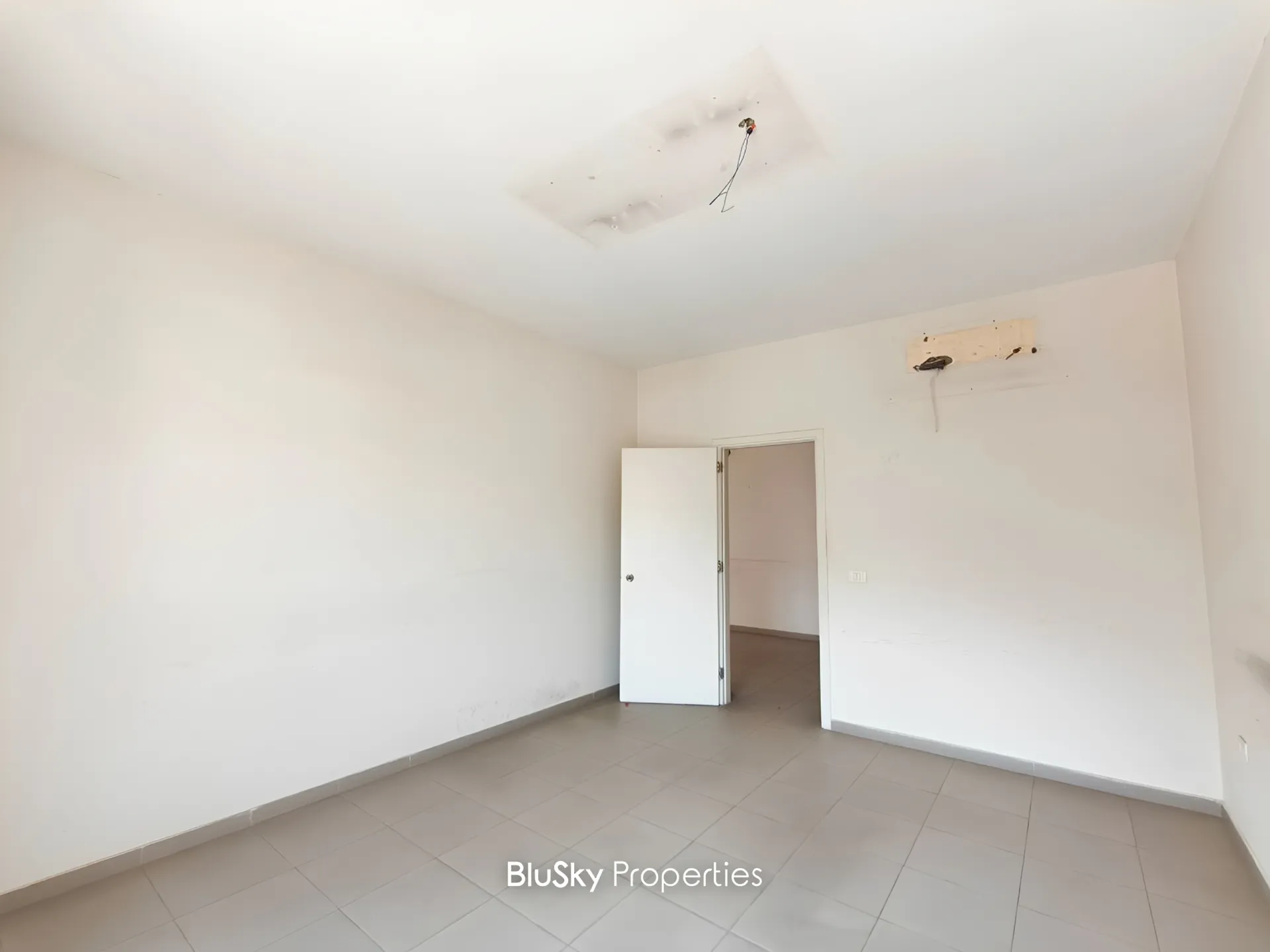 Office for rent in Jounieh, lebanon