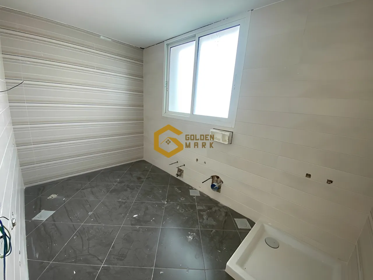 Triplex for Sale in Sahel Aalma