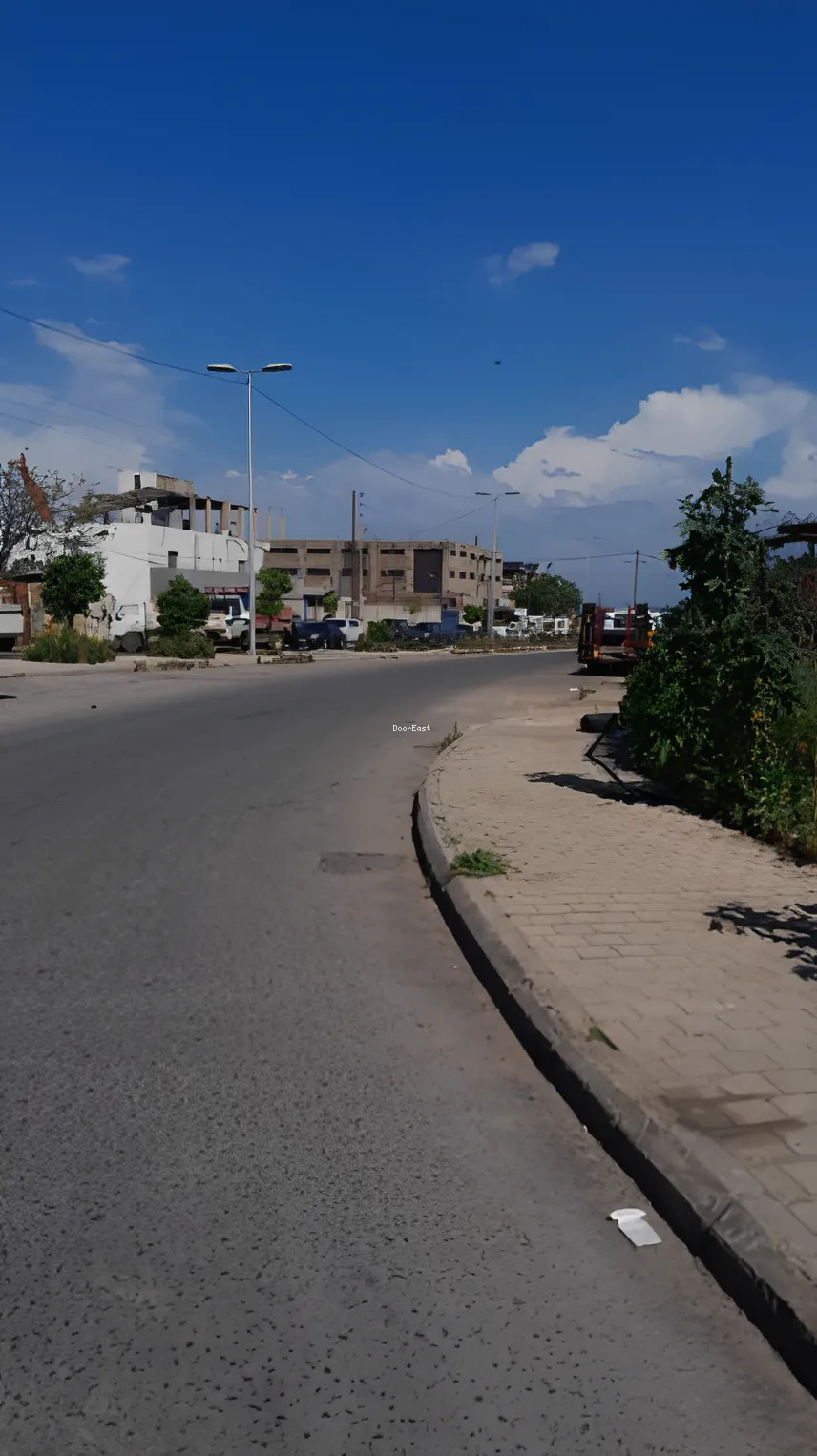 Industrial Unit for rent in Al Beddaoui, Tarablus