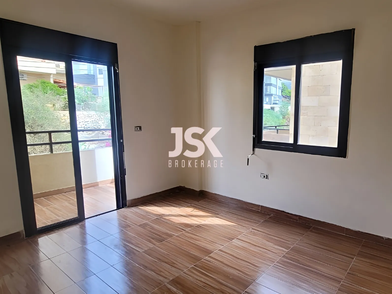 Duplex for Sale in Nahr Ibrahim