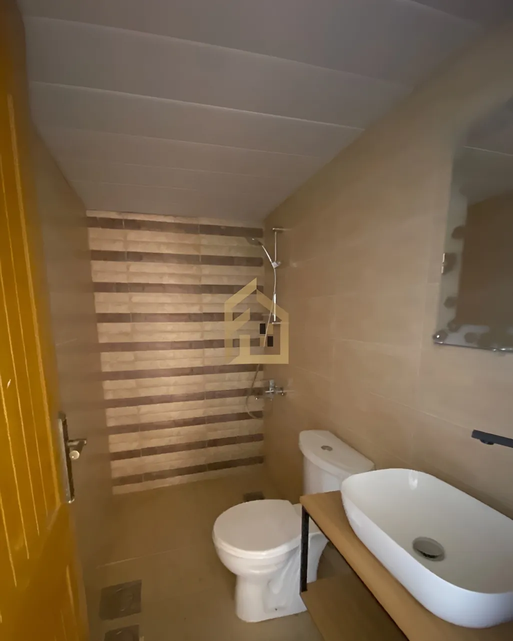 Apartment for sale in Ghadras, Lebanon - 2 bed, 2 bath