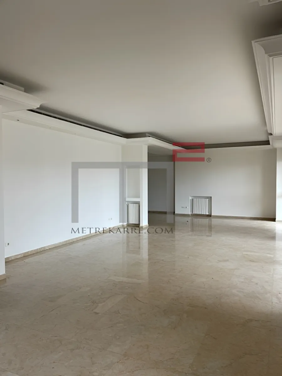 Apartment for rent in Furn El Hayek
