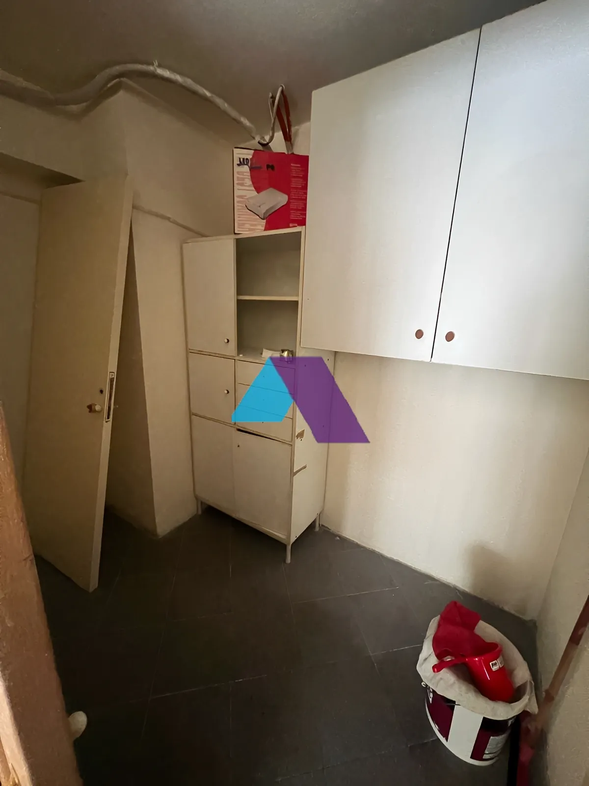Office for Sale in Kaslik