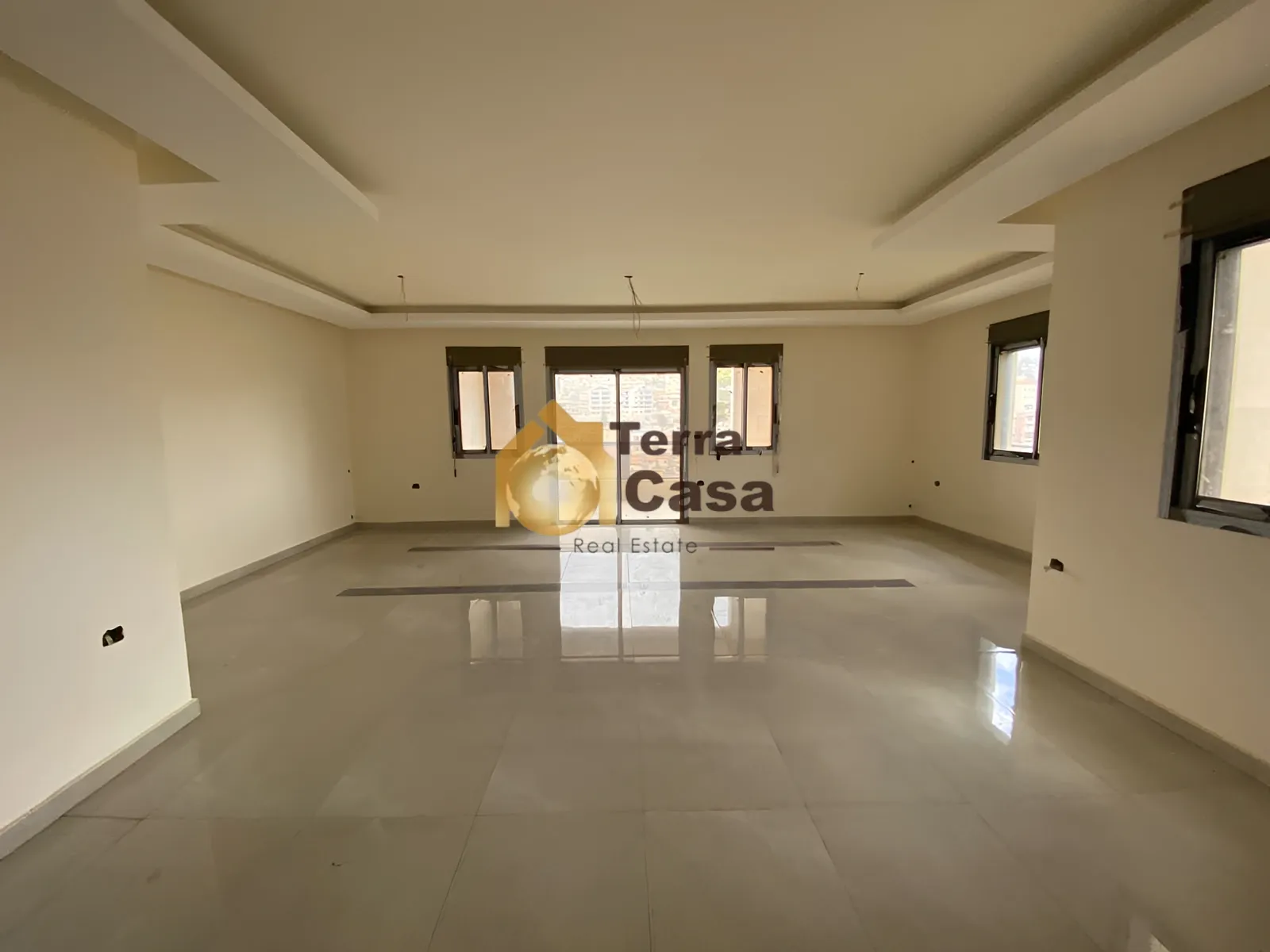Duplex for Sale in Haouch el Omara Uncompleted - 3 bed, 3 bath
