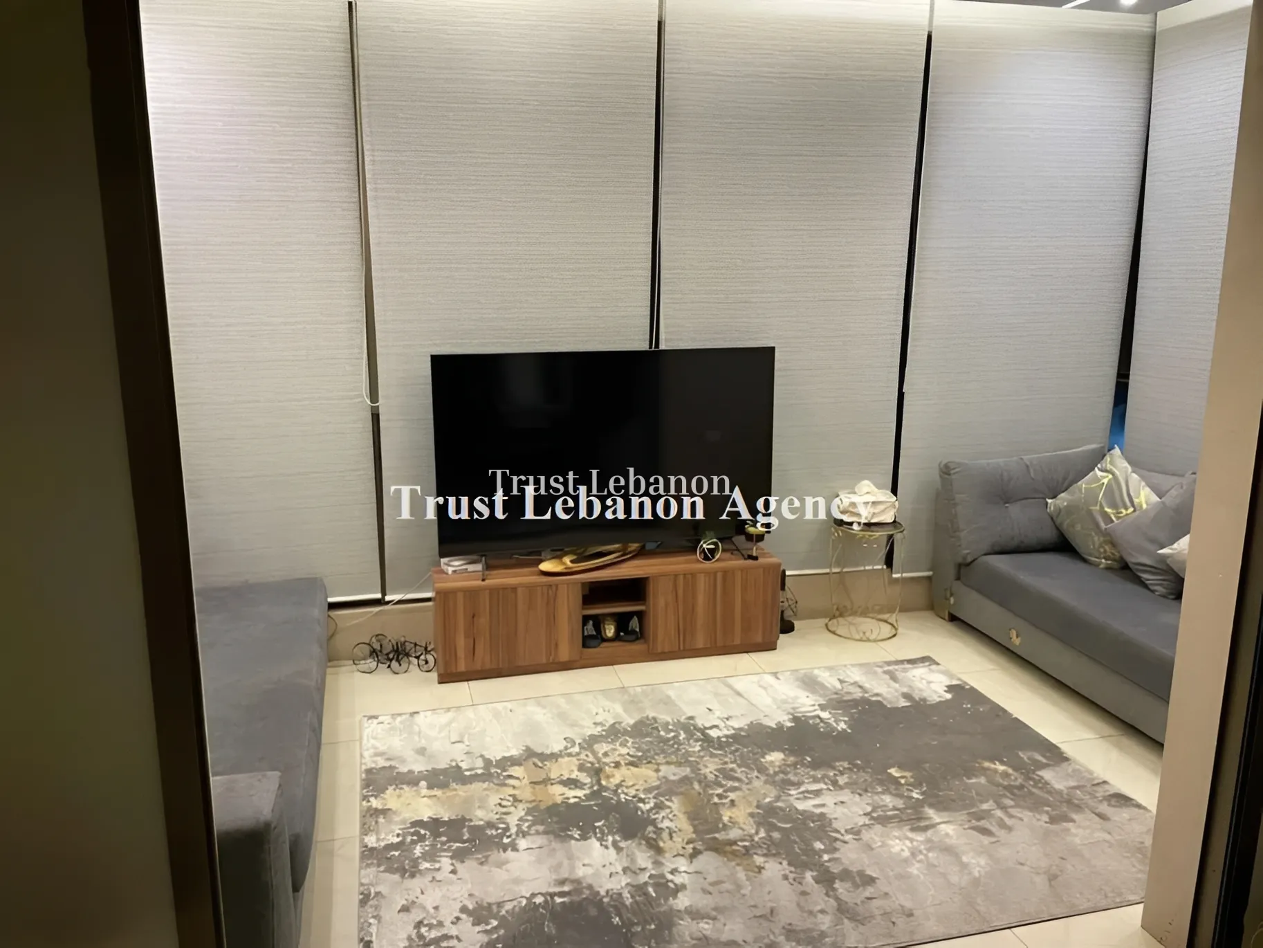 Apartment for sale in Mazraa, Bayrut, Lebanon