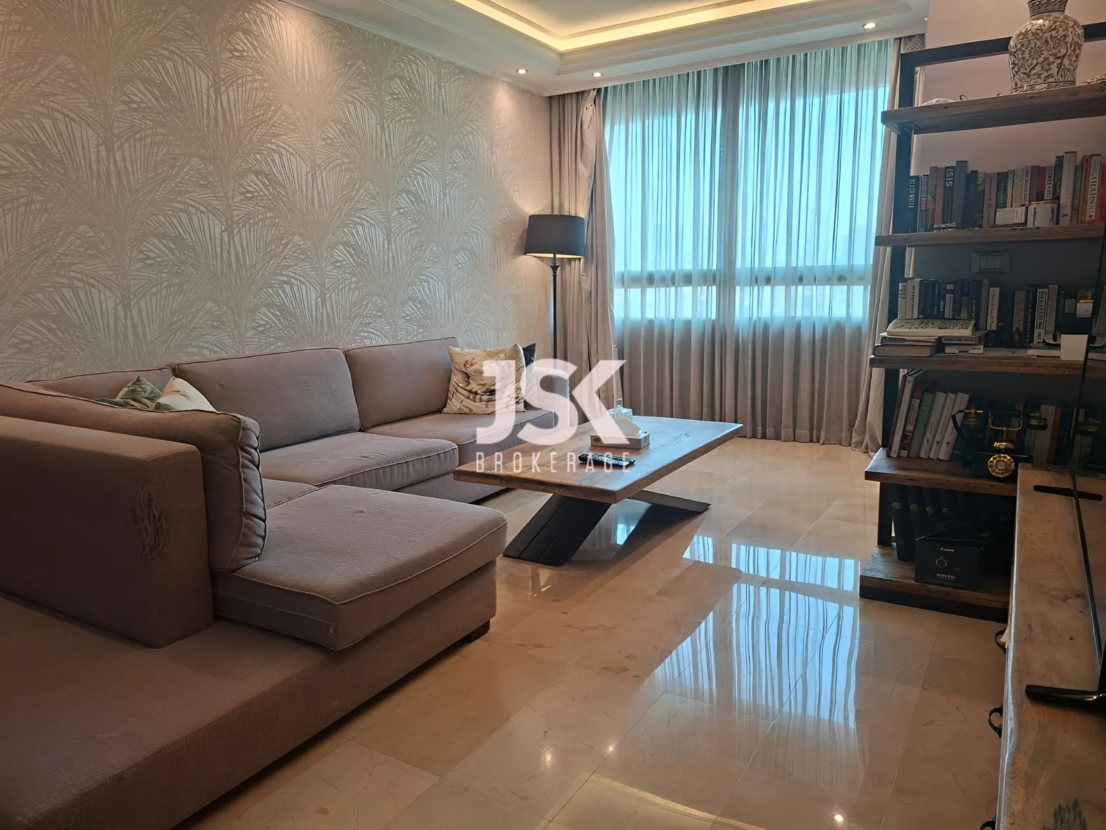 Apartment for Sale in Mar Elias, Beirut