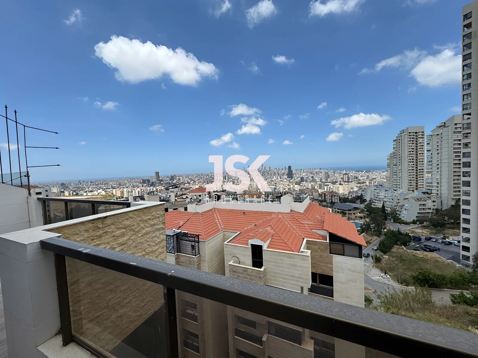 Duplex for Sale in Dekwaneh