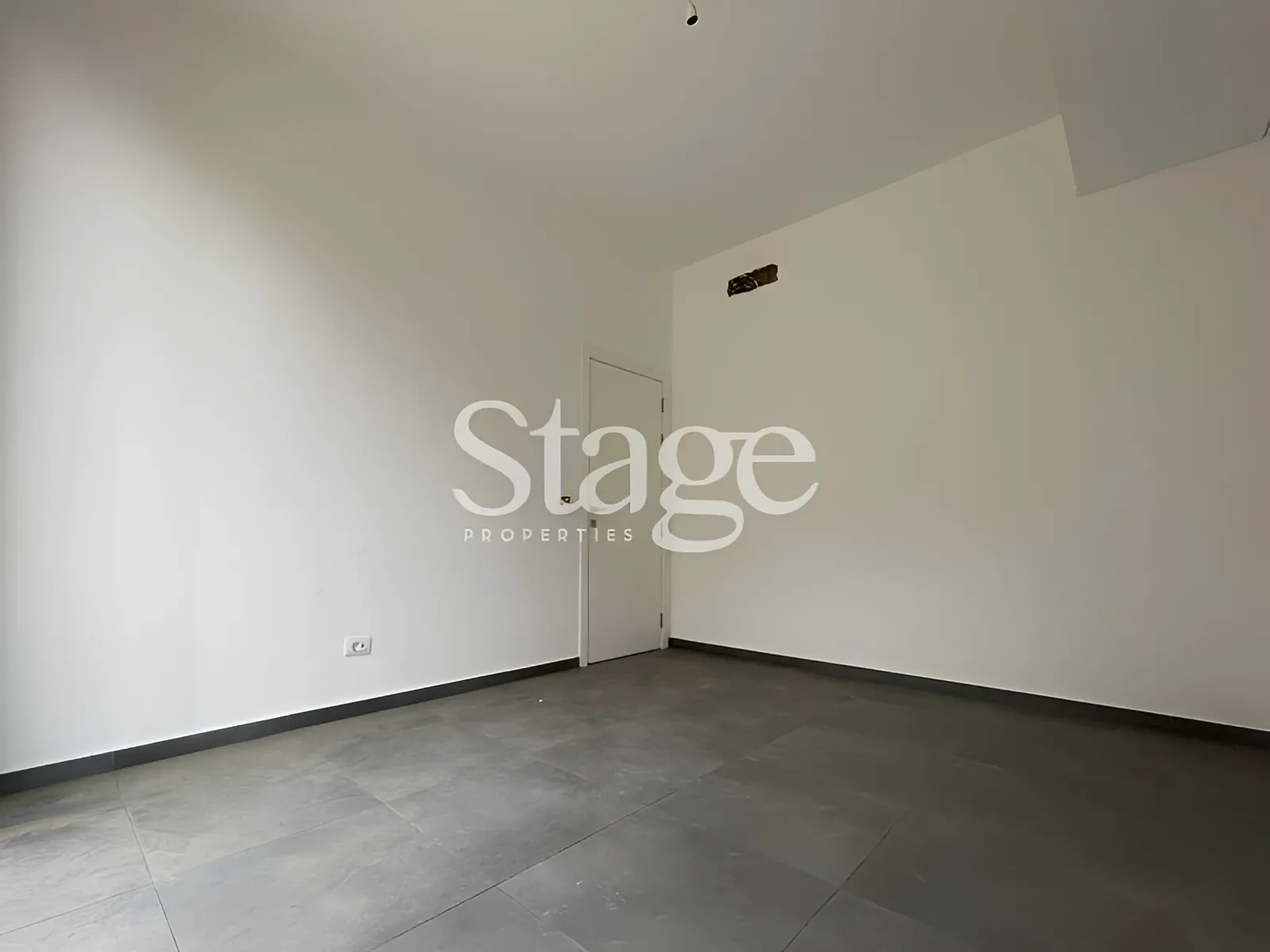 Apartment for rent in Mansourieh, Lebanon - 2 bed, 2 bath