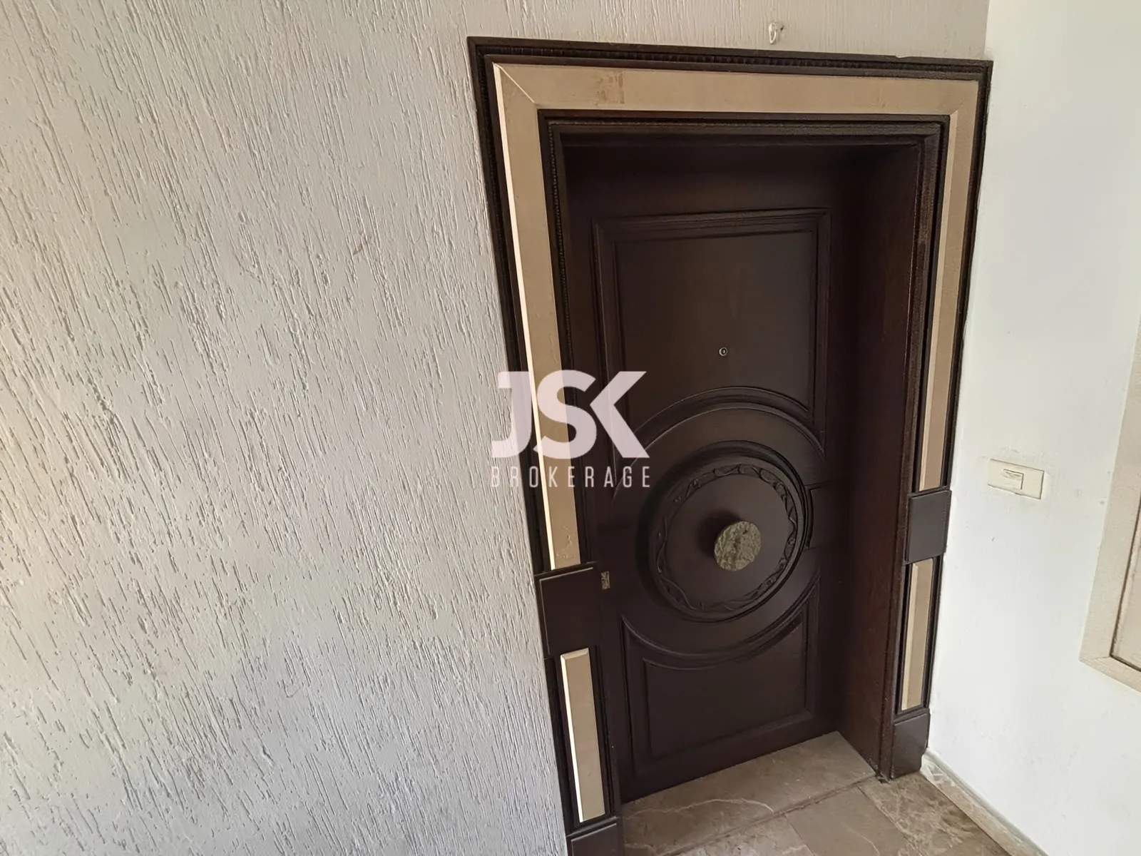 Duplex for Rent in Zikrit