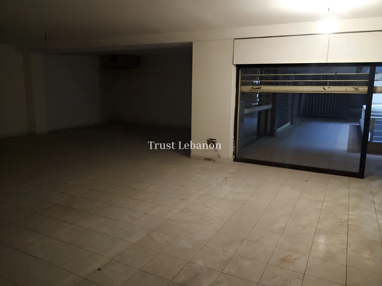 Shop for rent in Horch Tabet, Lebanon