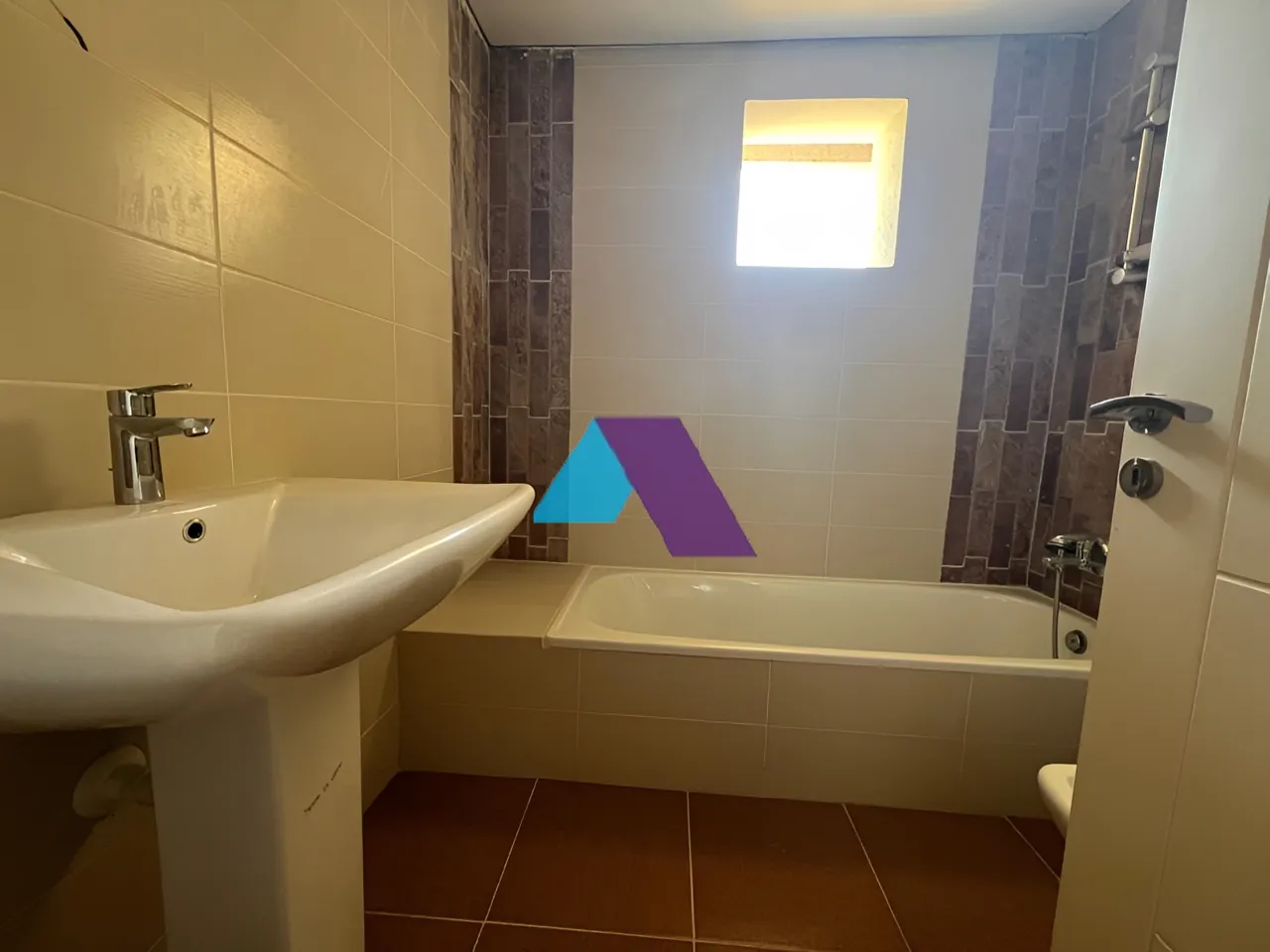 Apartment for Sale in Ghadir