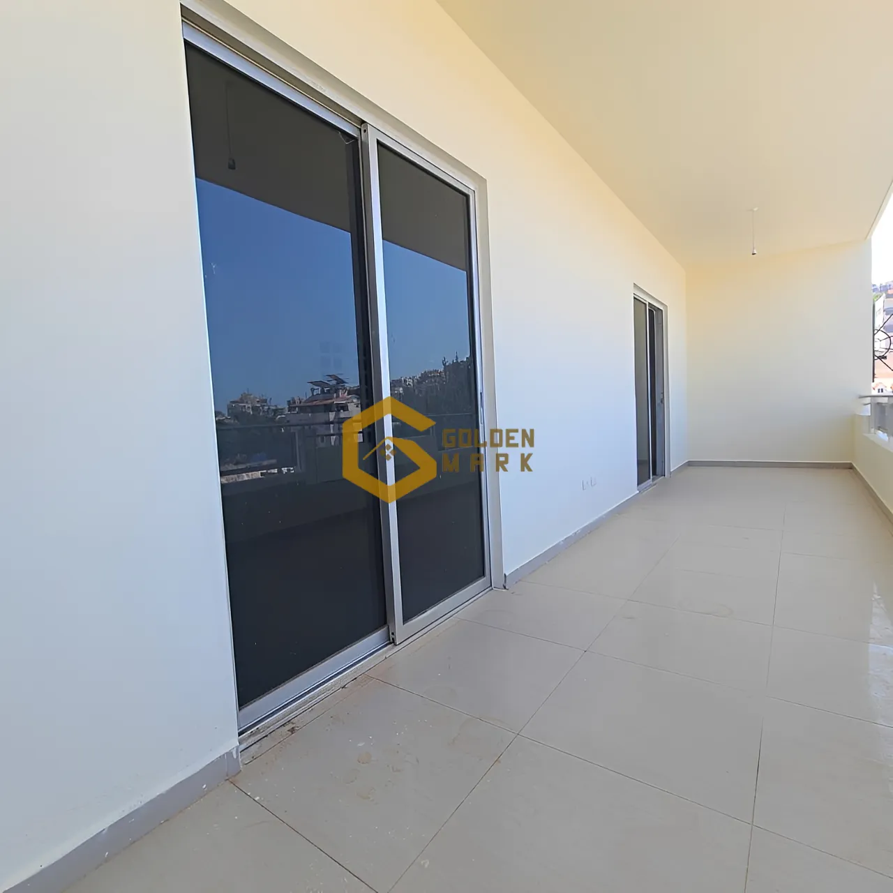 Apartment for Sale in Blat