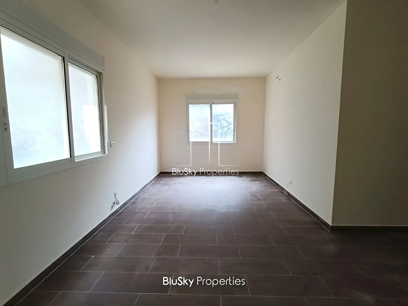 Apartment for Sale in Broumana - 3 bed, 4 bath