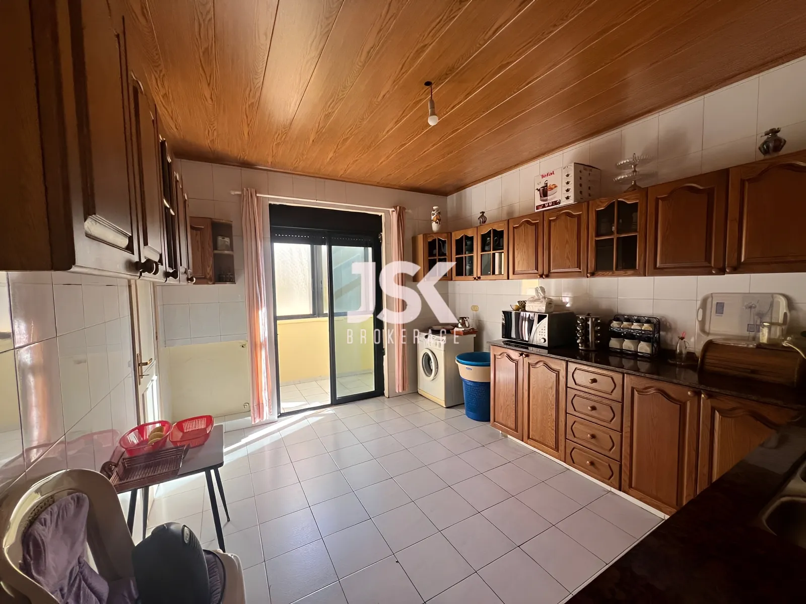Apartment for Rent in Aabadiyeh