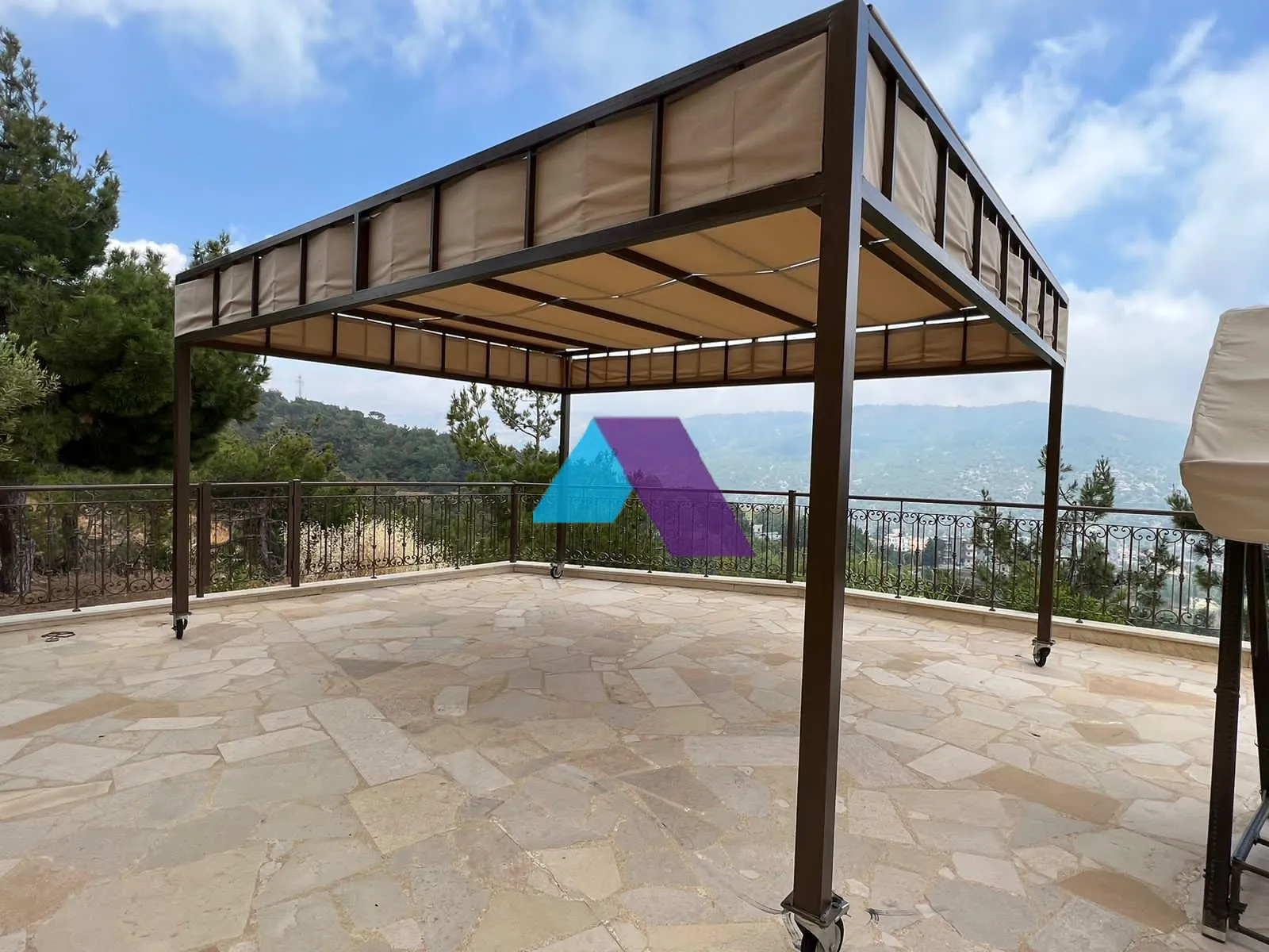 Villa for Sale in Mayrouba