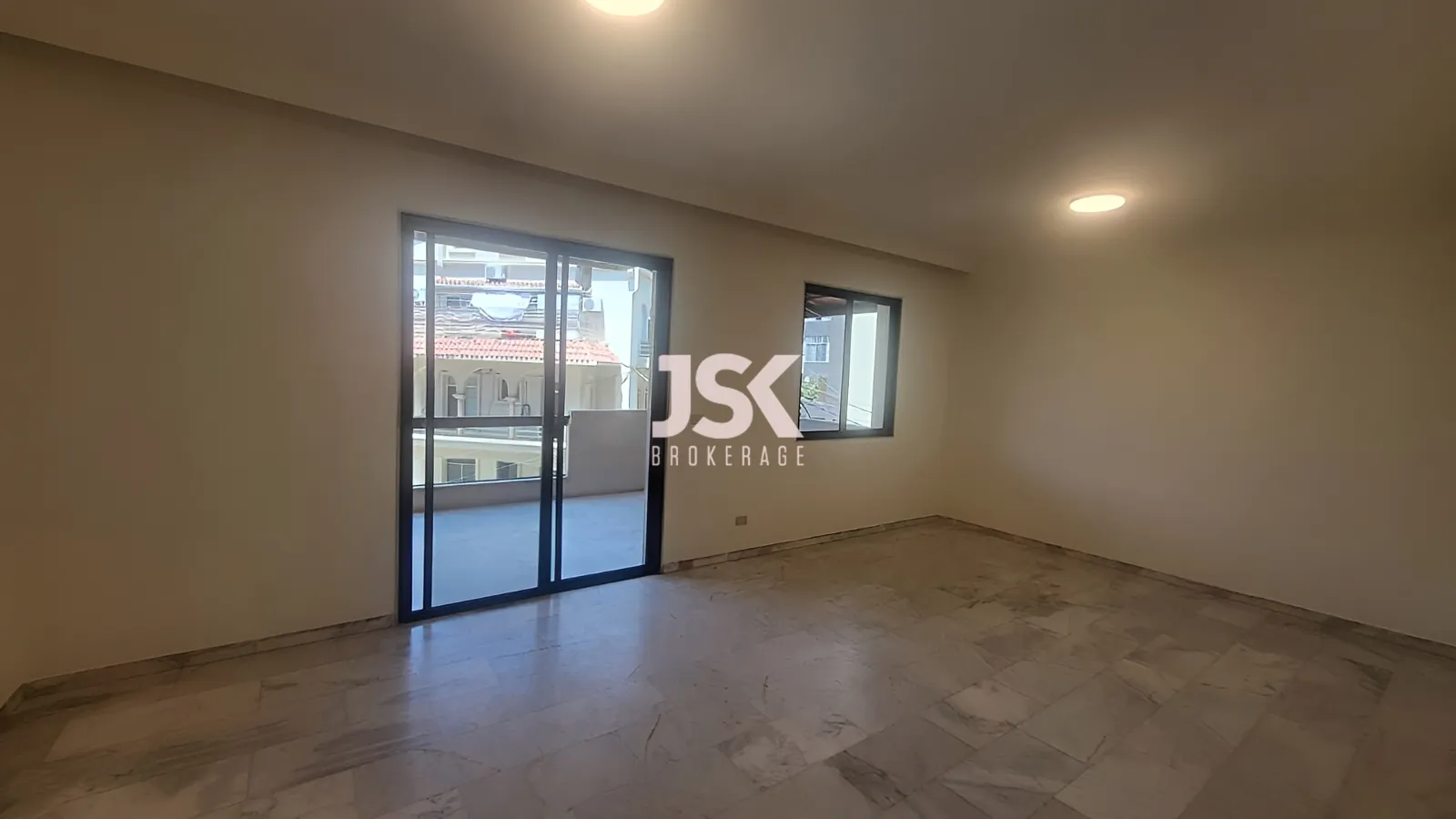 Apartment for Rent in Adonis - 3 bed, 2 bath