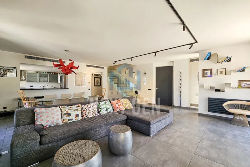 Duplex for Rent in Achrafieh