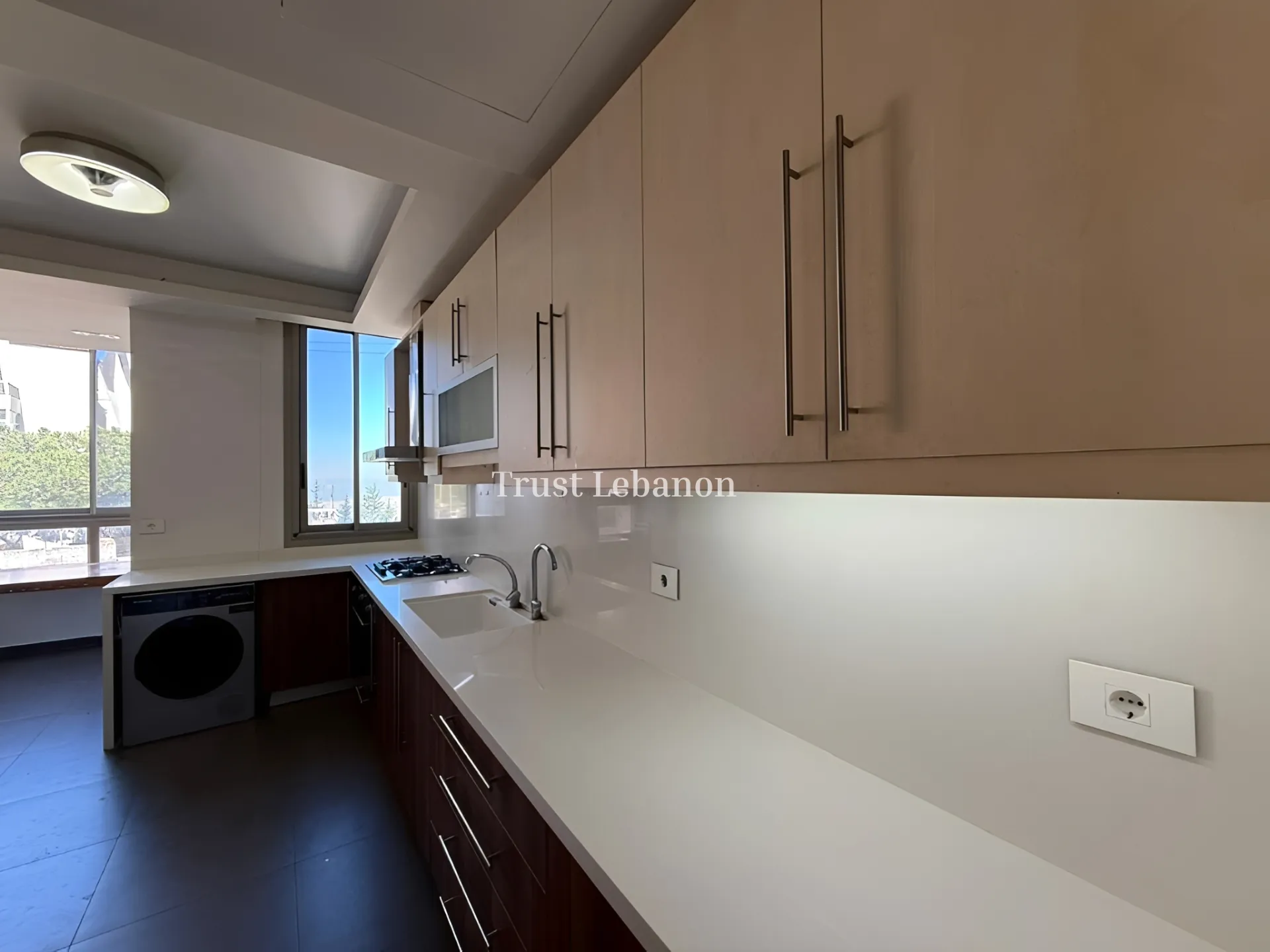 Apartment for rent in Beit Meri, Lebanon - 3 bed, 4 bath
