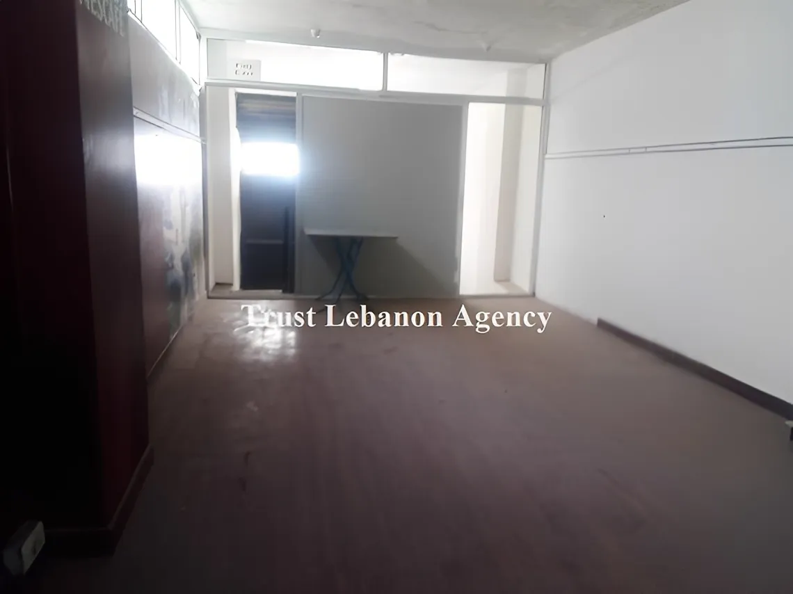 Shop for sale in Metn, Dekweneh