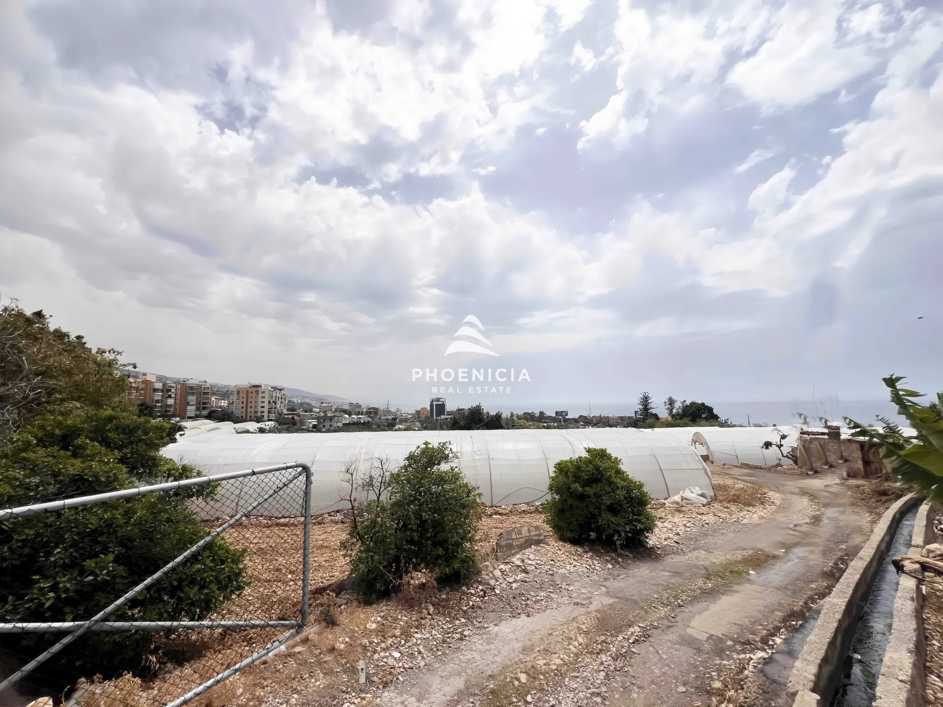 Land for Sale in Qartaboun
