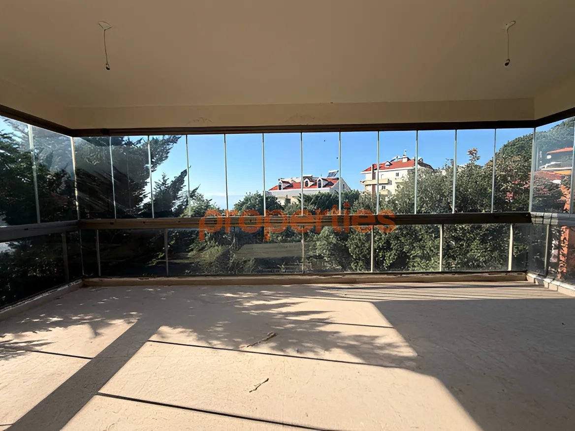 Apartment for Sale in Ballouneh - 3 bed, 3 bath