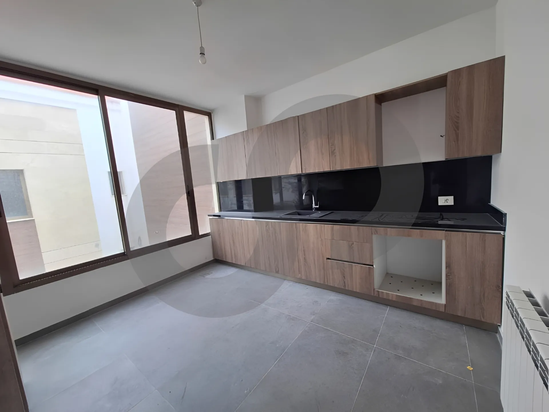 Apartment for Sale in Ain Saadeh