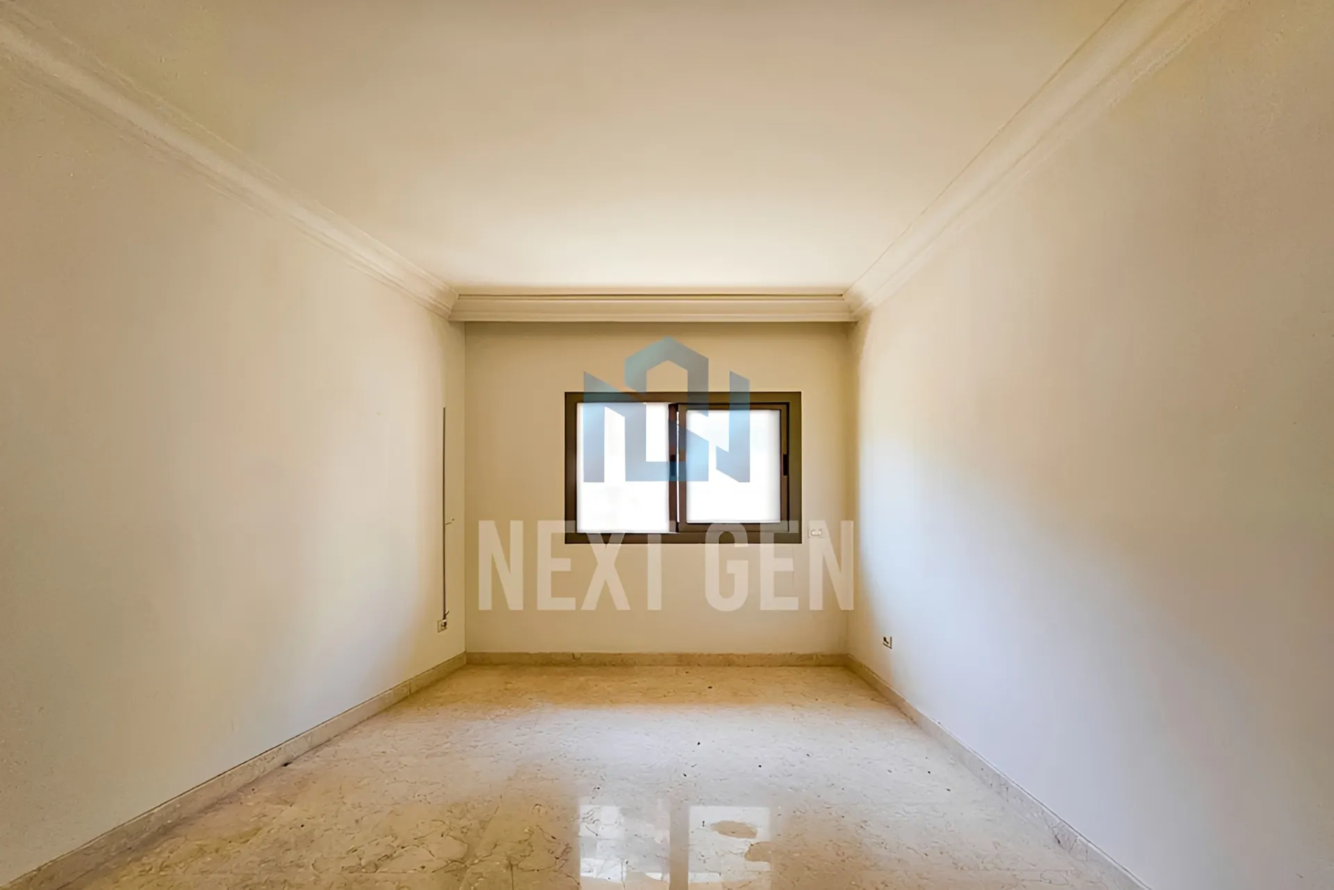 Apartment for rent in Ain Al Mraiseh, Beirut, Lebanon