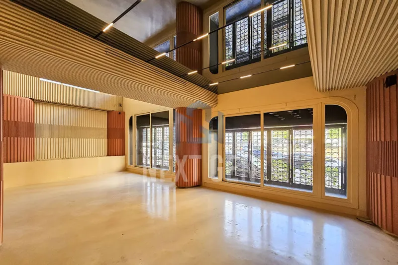 Showroom for Rent in Saifi Village