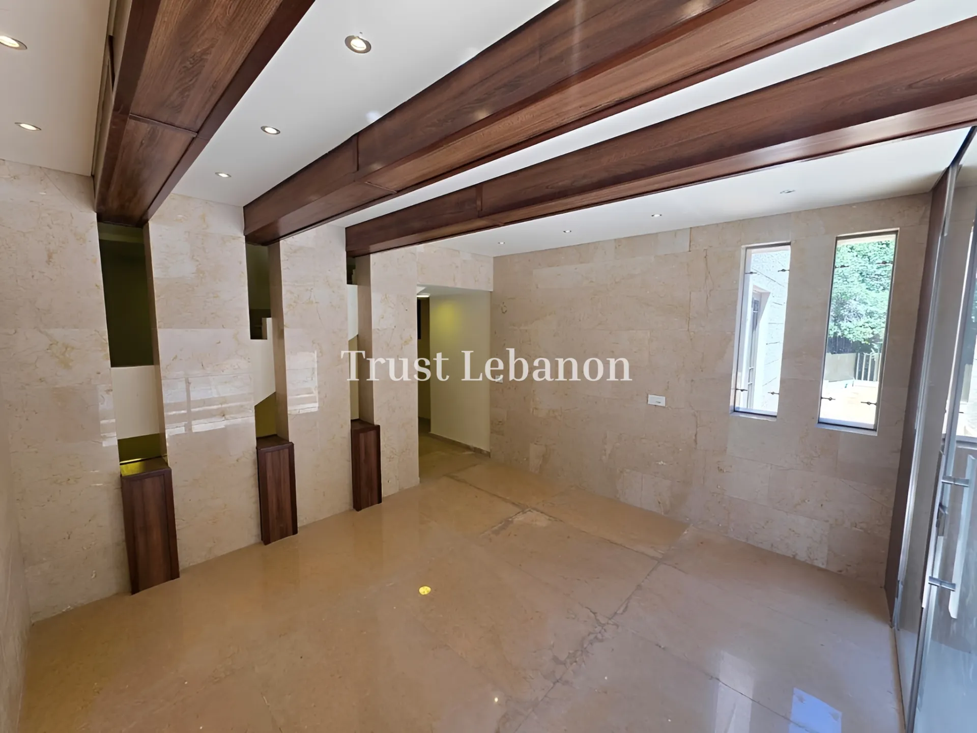 Apartment for sale in Ballouneh, Lebanon