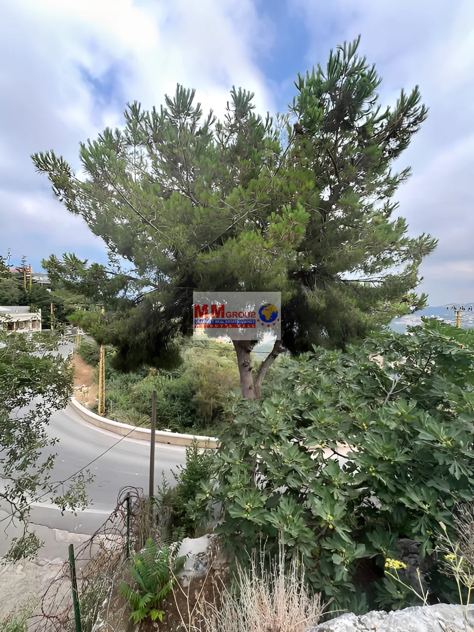 Land for Sale in Qornet El Hamra