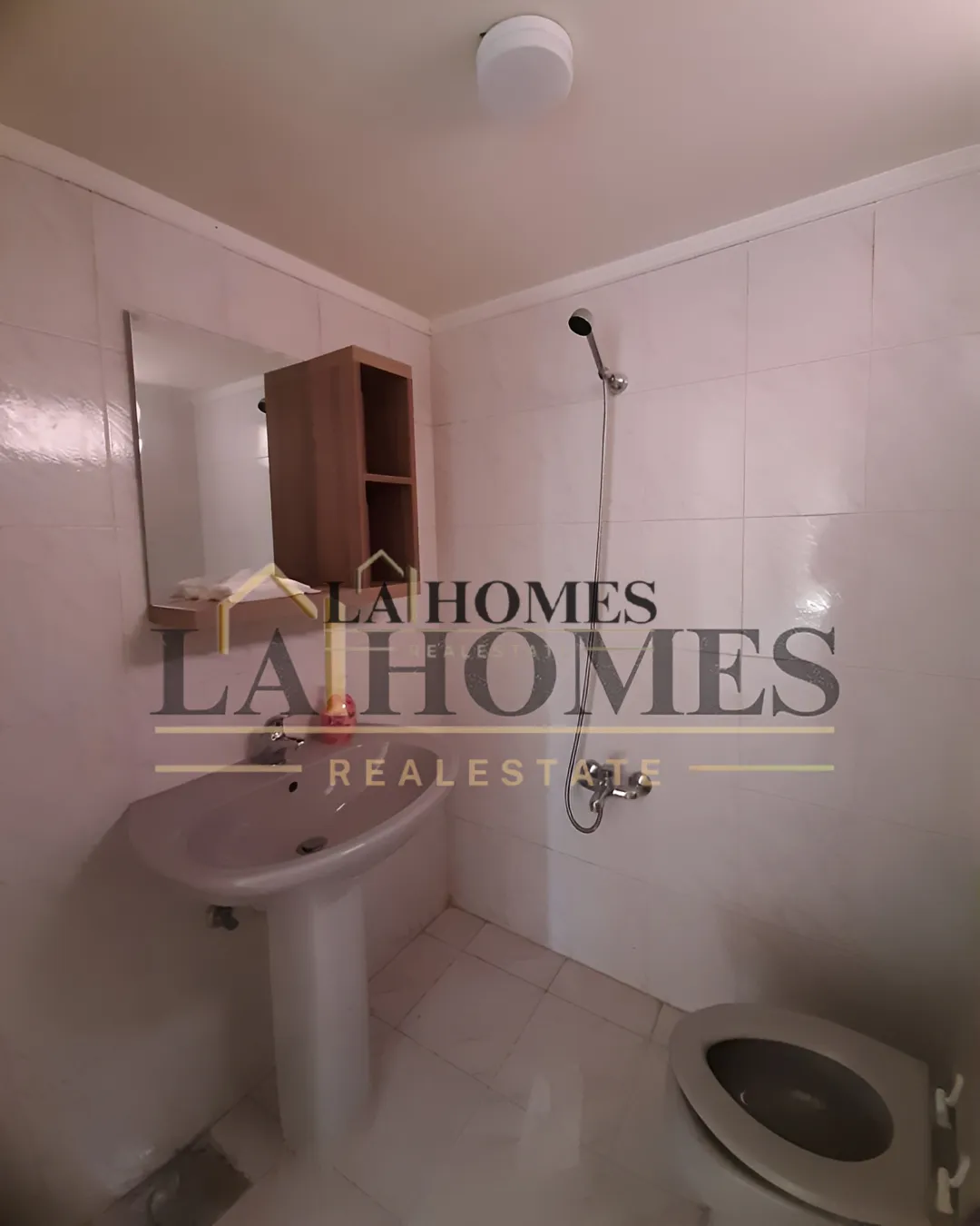 Apartment for sale in Ghbaleh - 3 bed, 2.0 bath