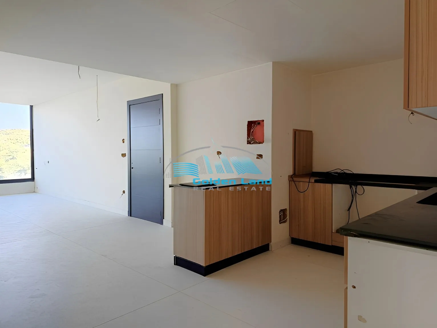 Duplex for Sale in Mansourieh, Lebanon - 3 bed, 5 bath