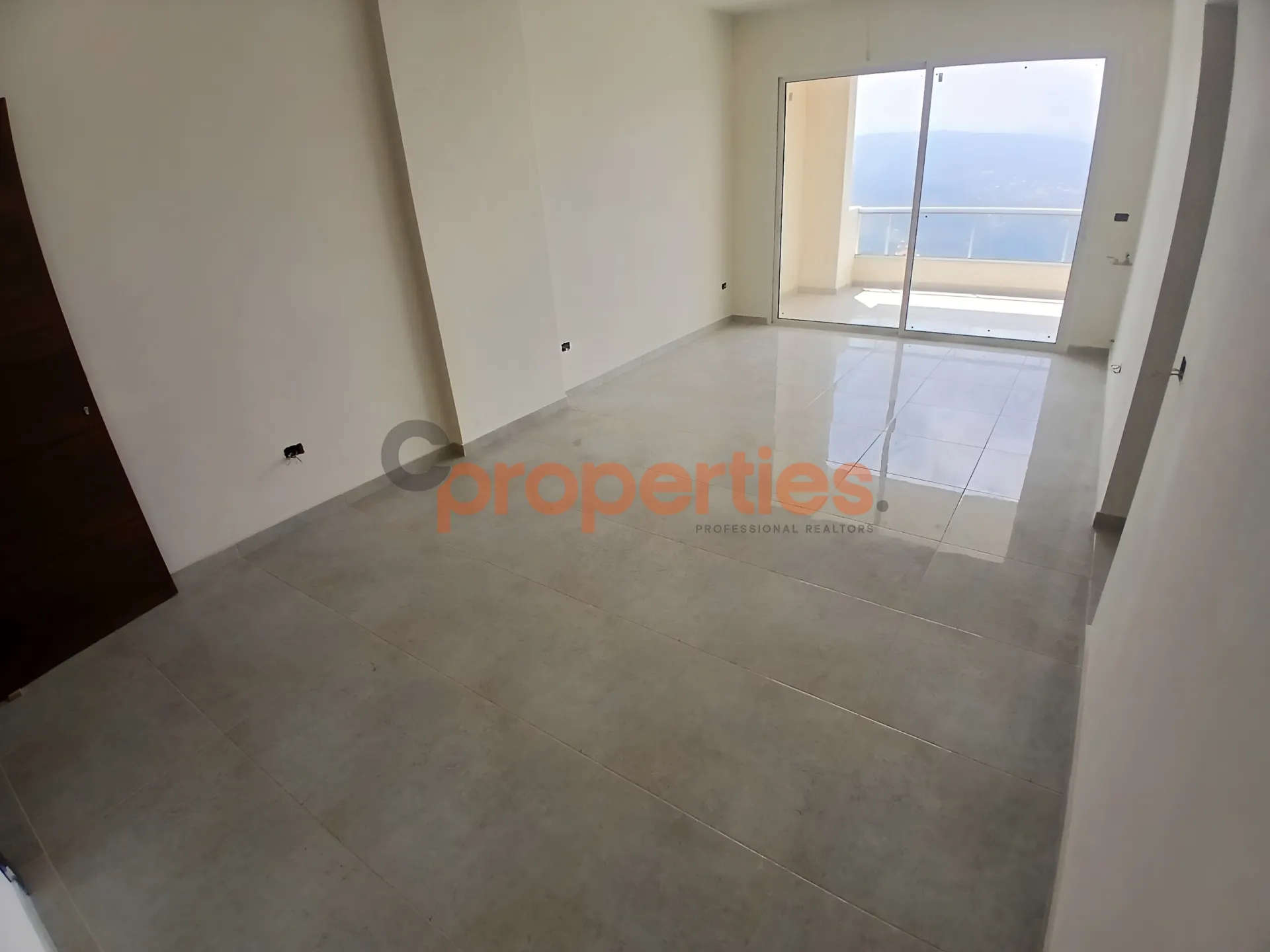 Apartment for Sale in Zaraoun