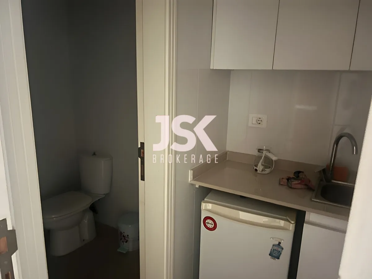 Office for rent in Hadath