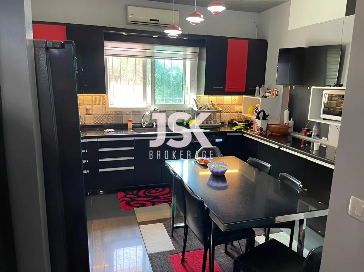 Villa for Sale in Aamchit, Lebanon - 3 bed, 4 bath