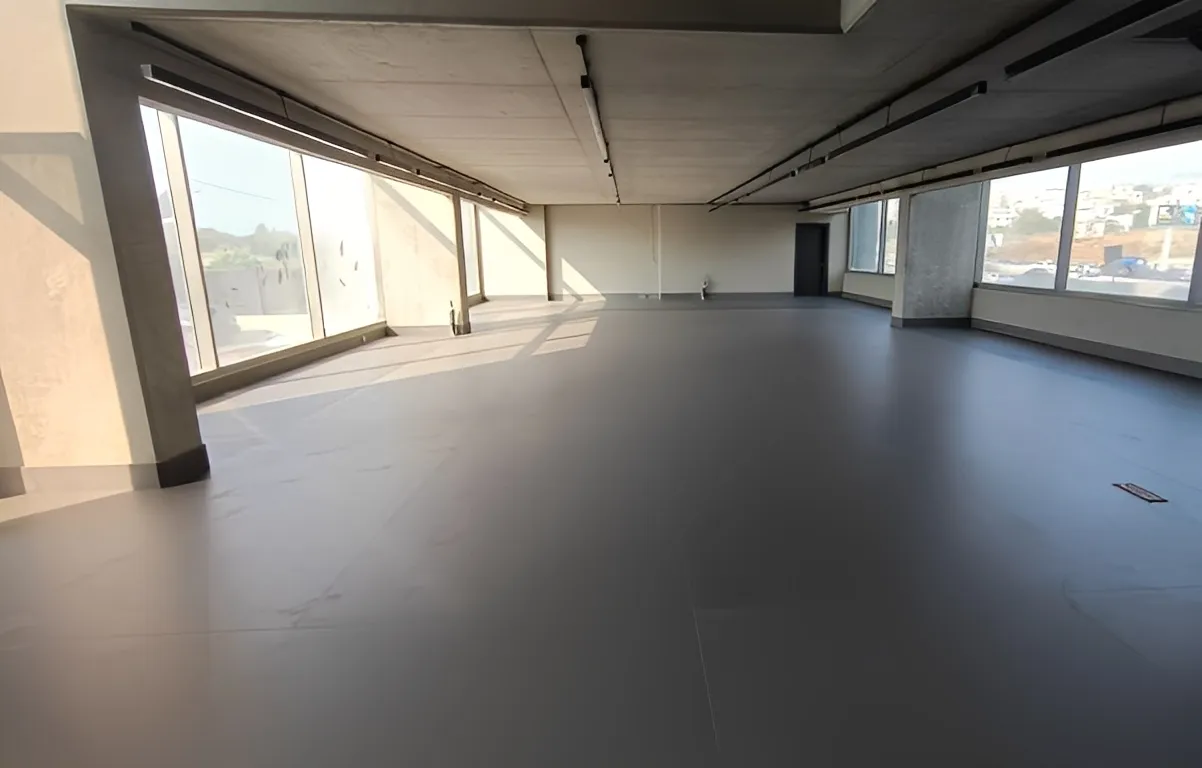 Commercial Property For Rent in Metn