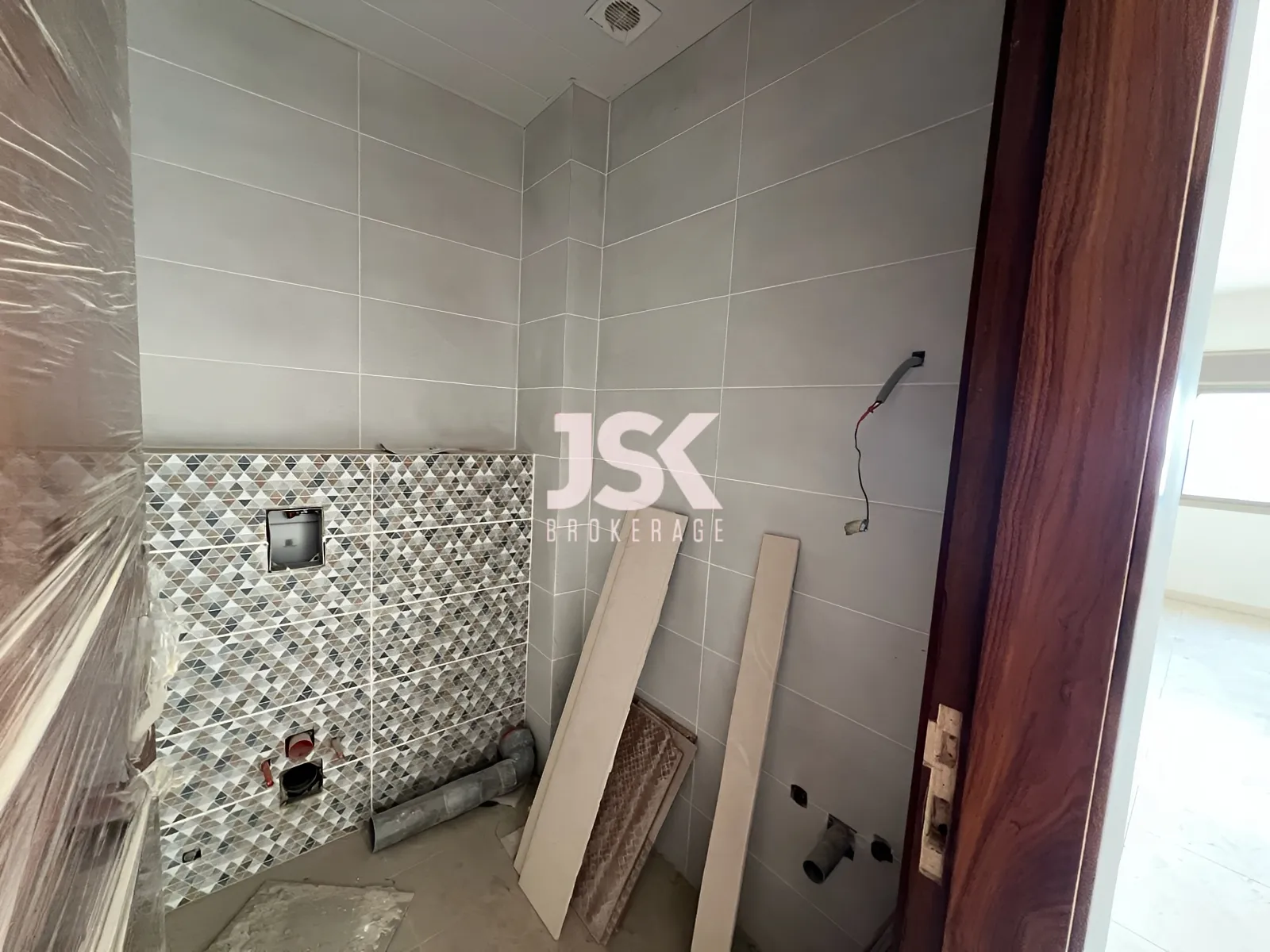 Duplex for Sale in Nahr Ibrahim - 3 bed