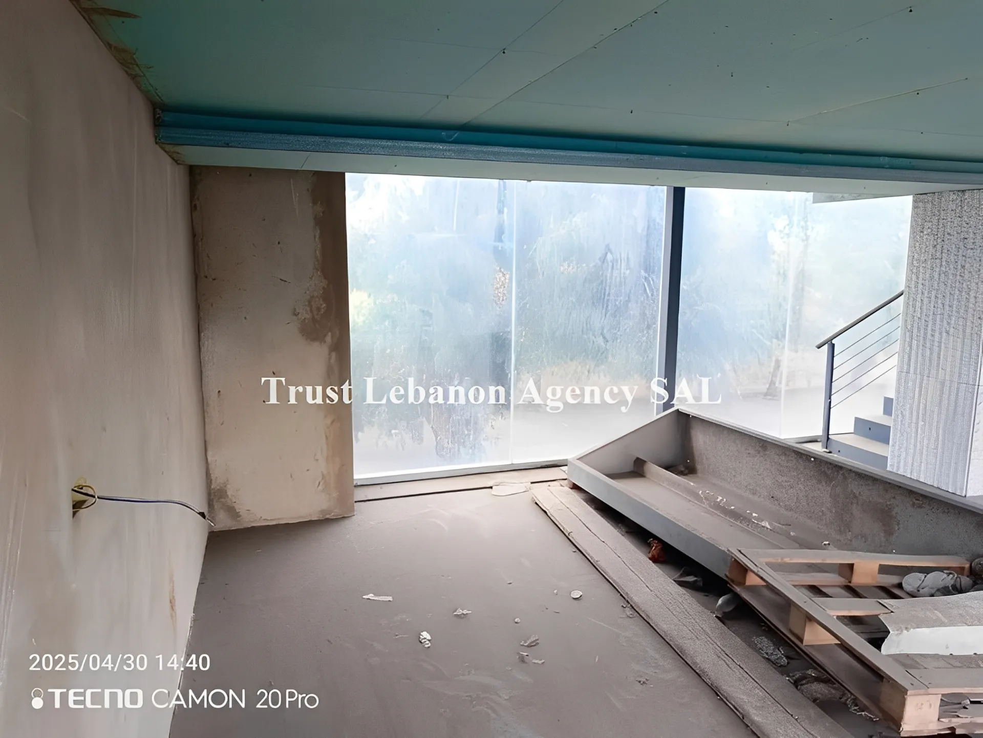 Commercial Property For Rent in Alay, khaldeh