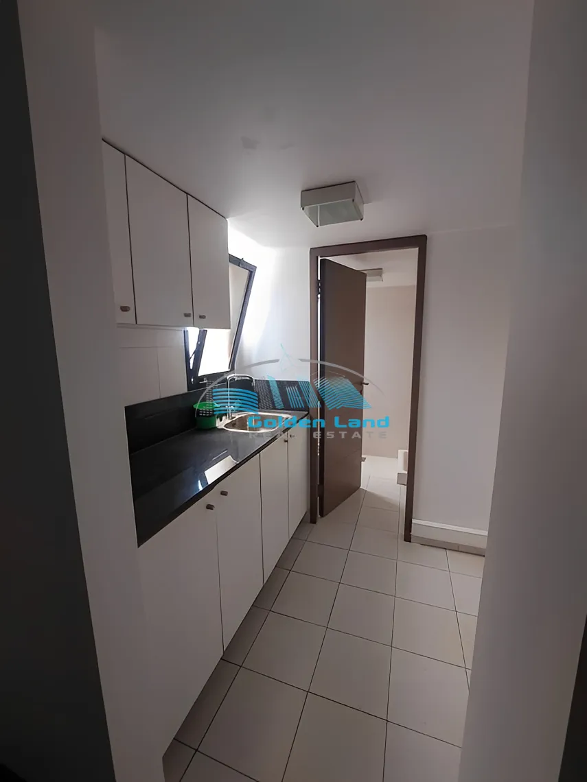 Office for rent in Jal El Dib