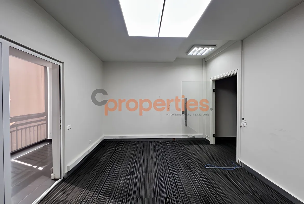 Office for Sale in Dekwaneh