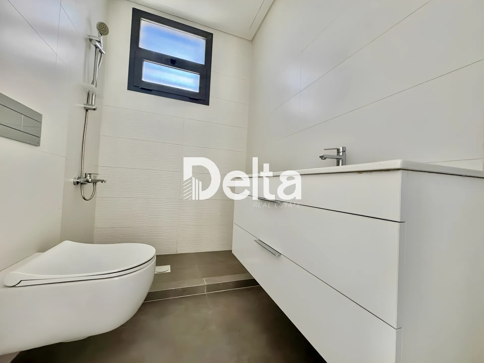 Apartment for rent in Sakiet el janzeer, beirut, lebanon