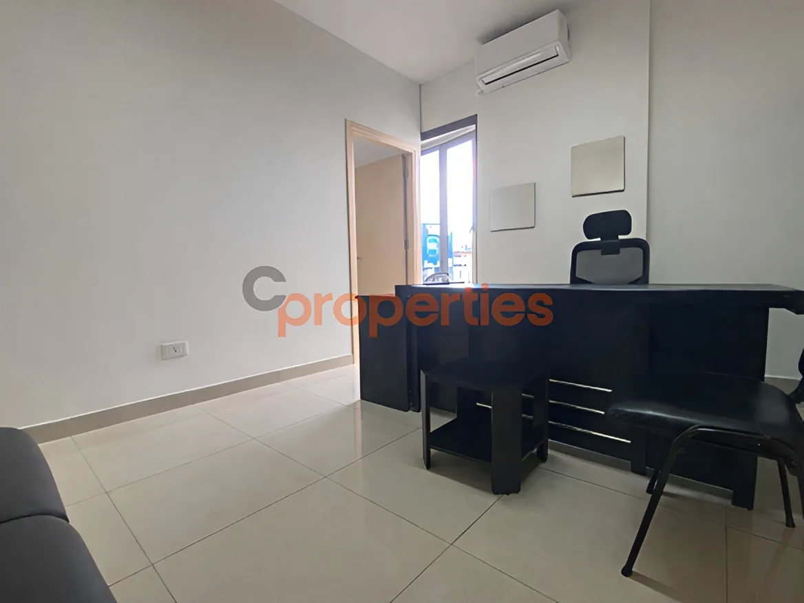 Office for Rent in Zalqa