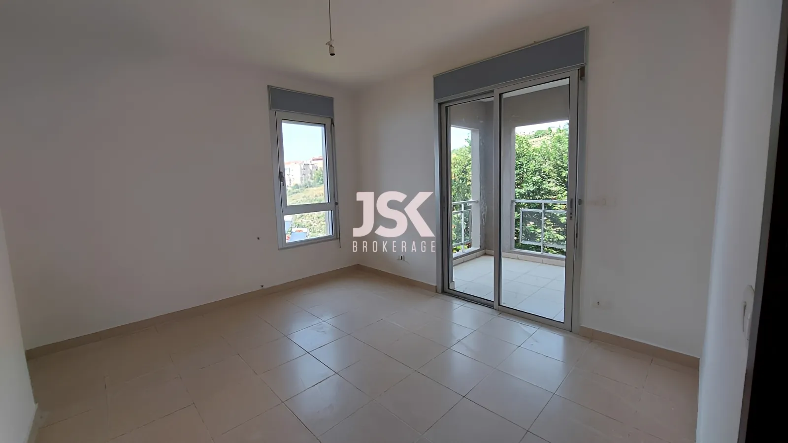 Apartment for Sale in Halat - 3 bed, 4 bath