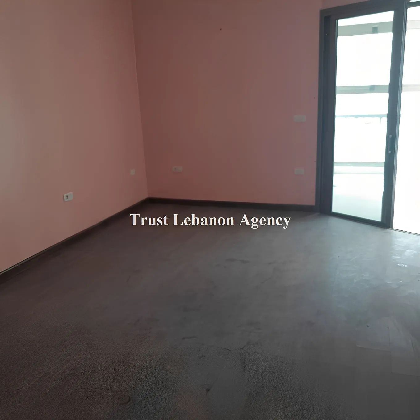 Apartment for Sale in Ramlet El Bayda Beirut