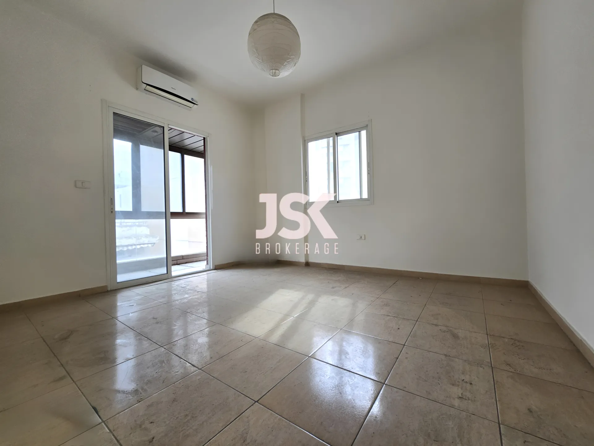 Apartment for Sale in Sioufi - 2 bed, 2 bath