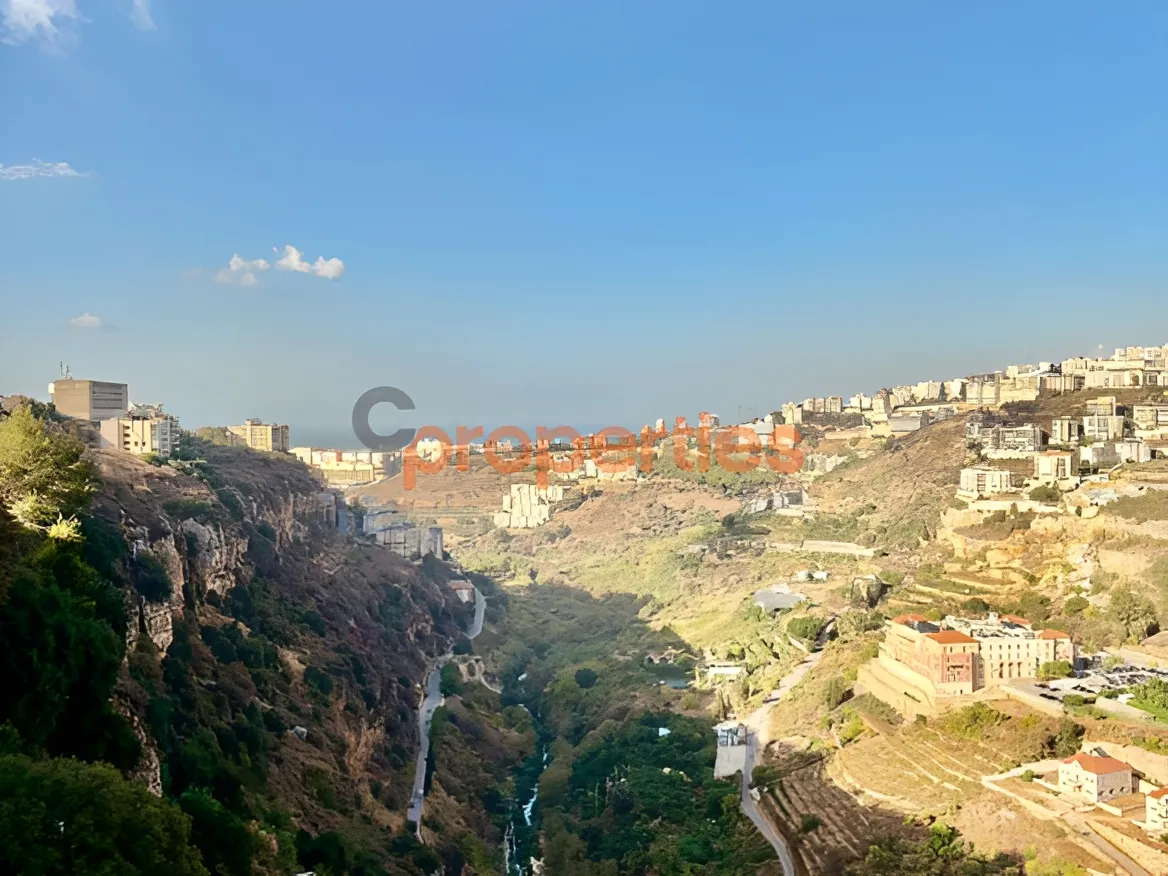 Apartment for Rent in Louaizeh - 3 bed, 5 bath