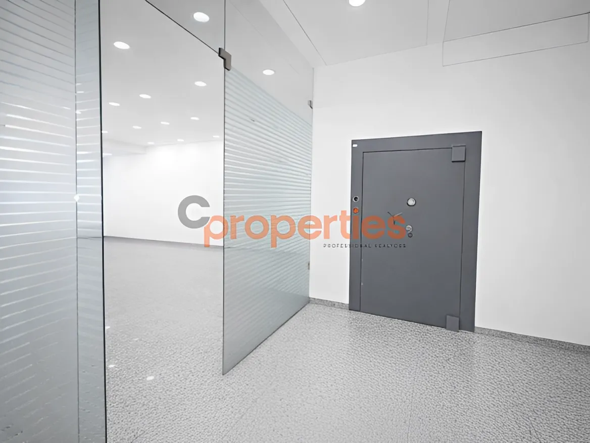 Showroom for Rent in Horch Tabet