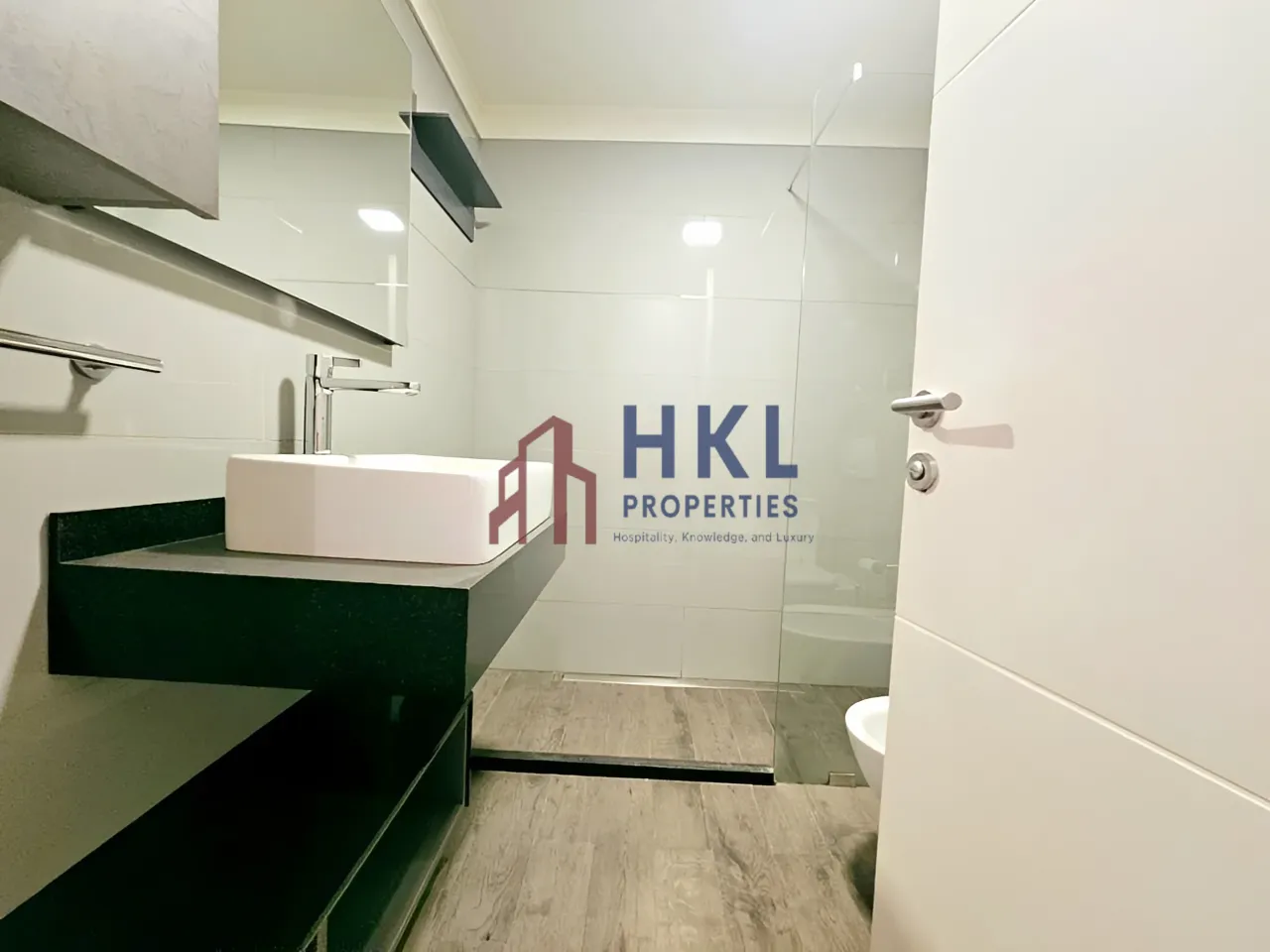 Apartment for sale in Hamra
